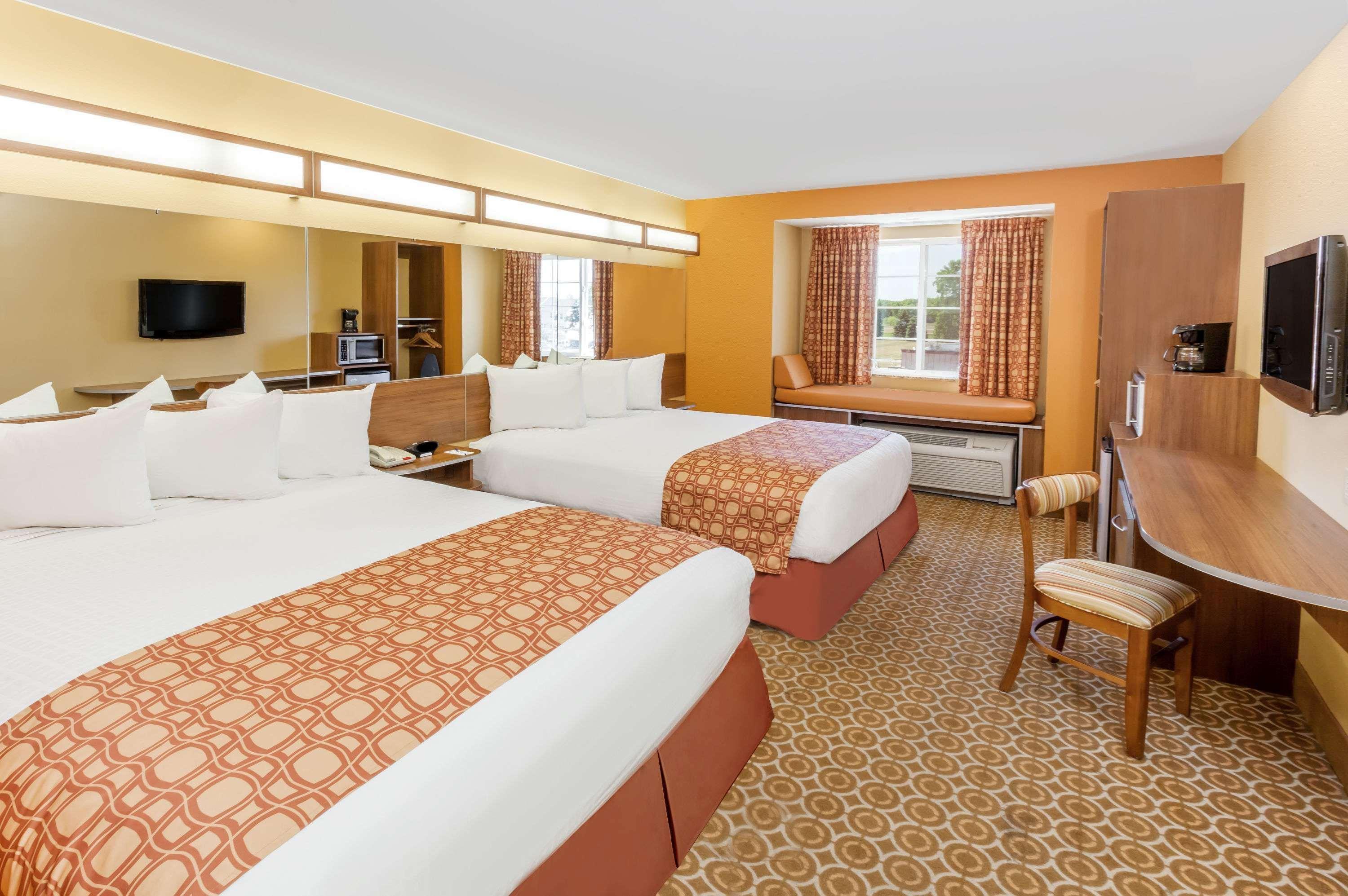 Microtel By Wyndham South Bend Notre Dame University Exterior photo